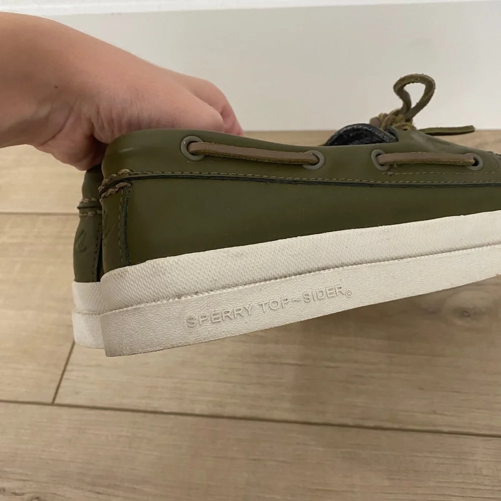 Sperry Top Sider Leather 2 Eye Raincoat Olive Green Boat Shoes
